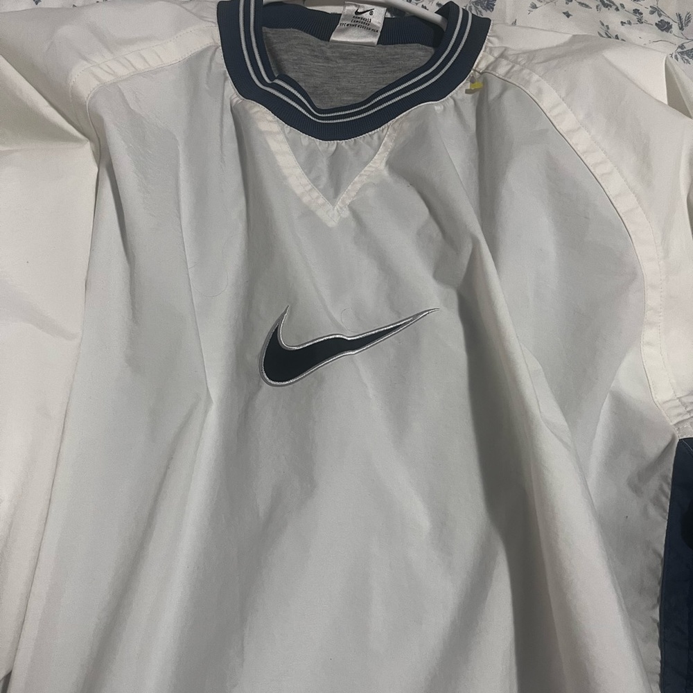 Nike vintage windbreaker